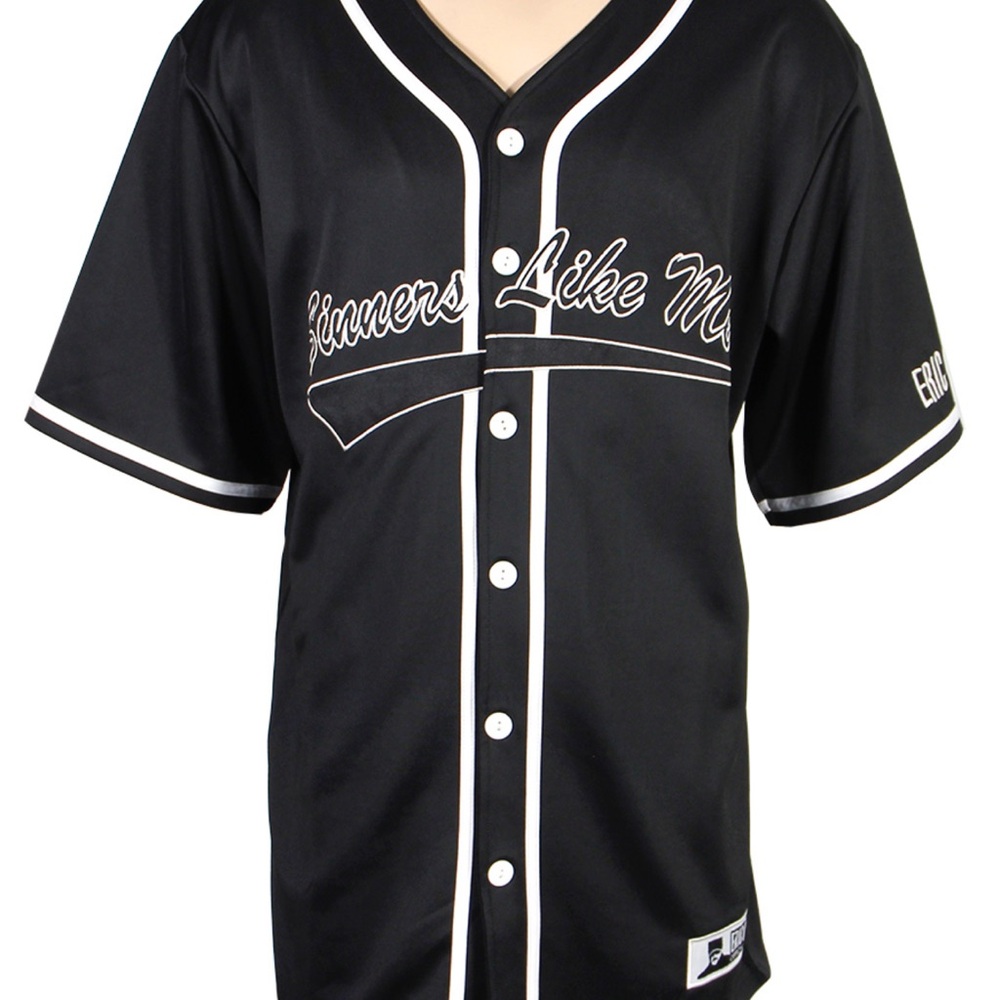 ISO* Looking to buy this jersey if anyone has it.